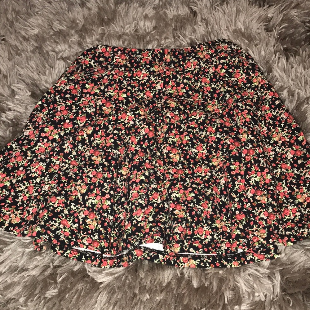 floral skirt